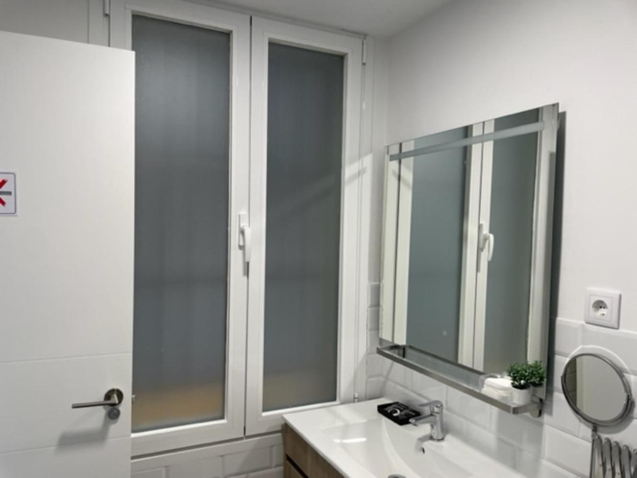 Ferienwohnung Loft 4 Personas Centrico Madrid Exterior foto